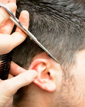 Barbers-Plymouth-mutley-barbers-in-plymouth-wet-shaves-plymouth-beard-grooming-trimming-beard-styling-plymouth