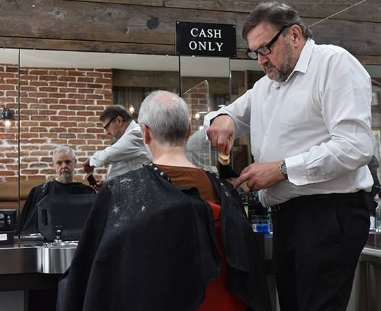 Barbers-Plymouth-mutley-barbers-in-plymouth-wet-shaves-plymouth-beard-grooming-trimming-beard-styling-plymouth